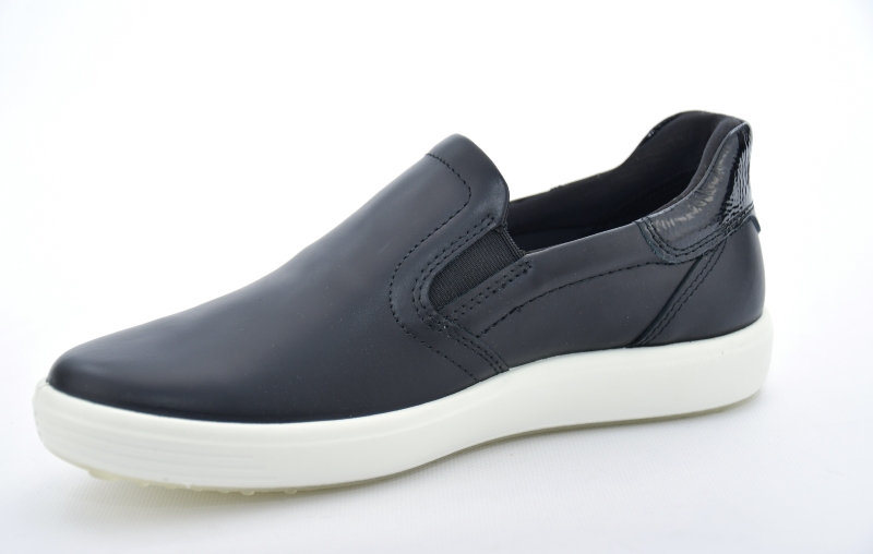 Ecco Soft 7 Easy Slip on